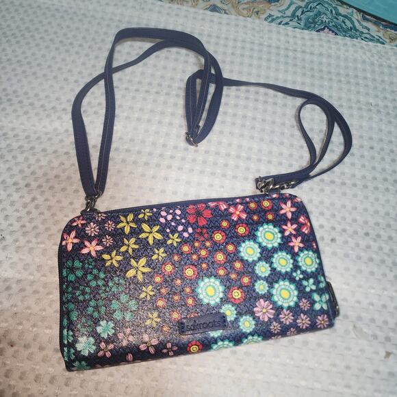 SAKROOTS EUC LARGE FLORAL CELLPHONE WALLET CROSSBODY BAG - Picture 1 of 4